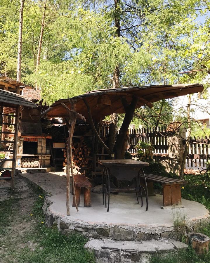 Vatra Hotel Yaremche Exterior foto