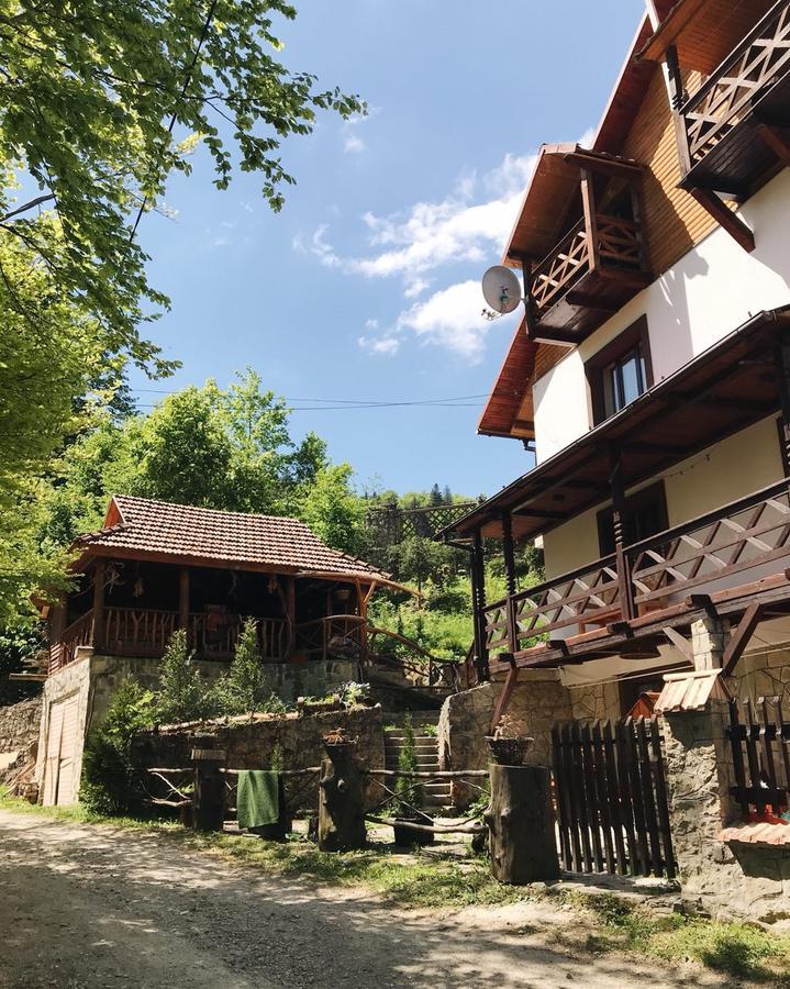 Vatra Hotel Yaremche Exterior foto
